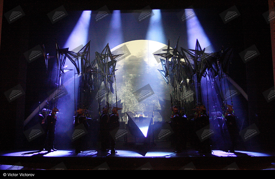 G&ouml;tterd&auml;mmerung | &copy; Victor Victorov