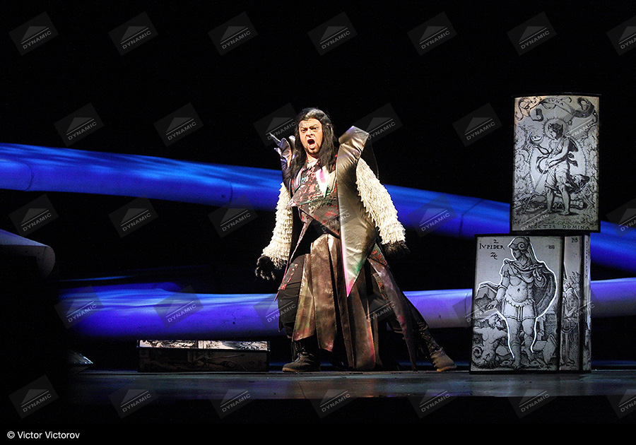 G&ouml;tterd&auml;mmerung | &copy; Victor Victorov