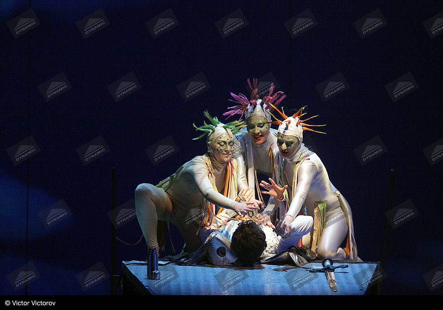 G&ouml;tterd&auml;mmerung | &copy; Victor Victorov