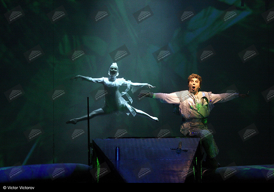 G&ouml;tterd&auml;mmerung | &copy; Victor Victorov