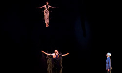 © Pierre Grosbois / Stefan Brion