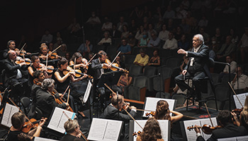 ROH &copy; Clive Barda