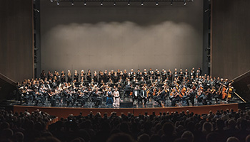 ROH &copy; Clive Barda